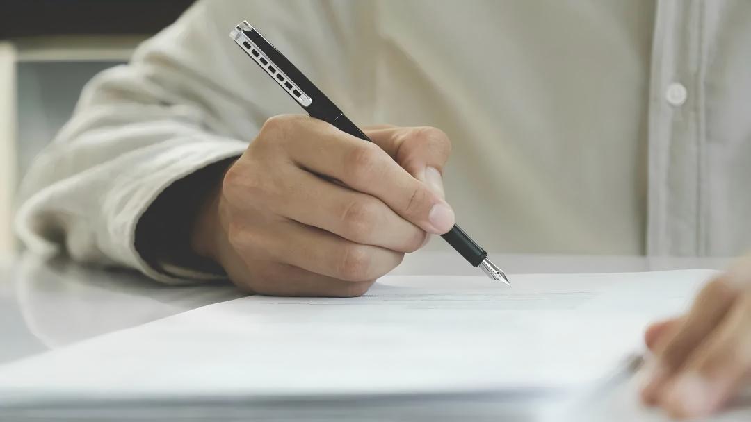 14233db905bc4ed5662519474964832(1)